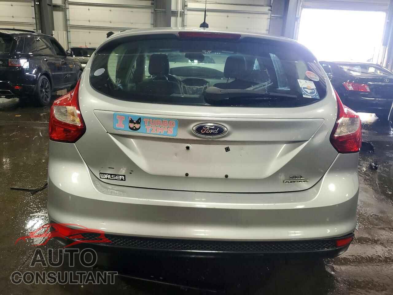 FORD FOCUS 2012 - 1FAHP3M21CL372502