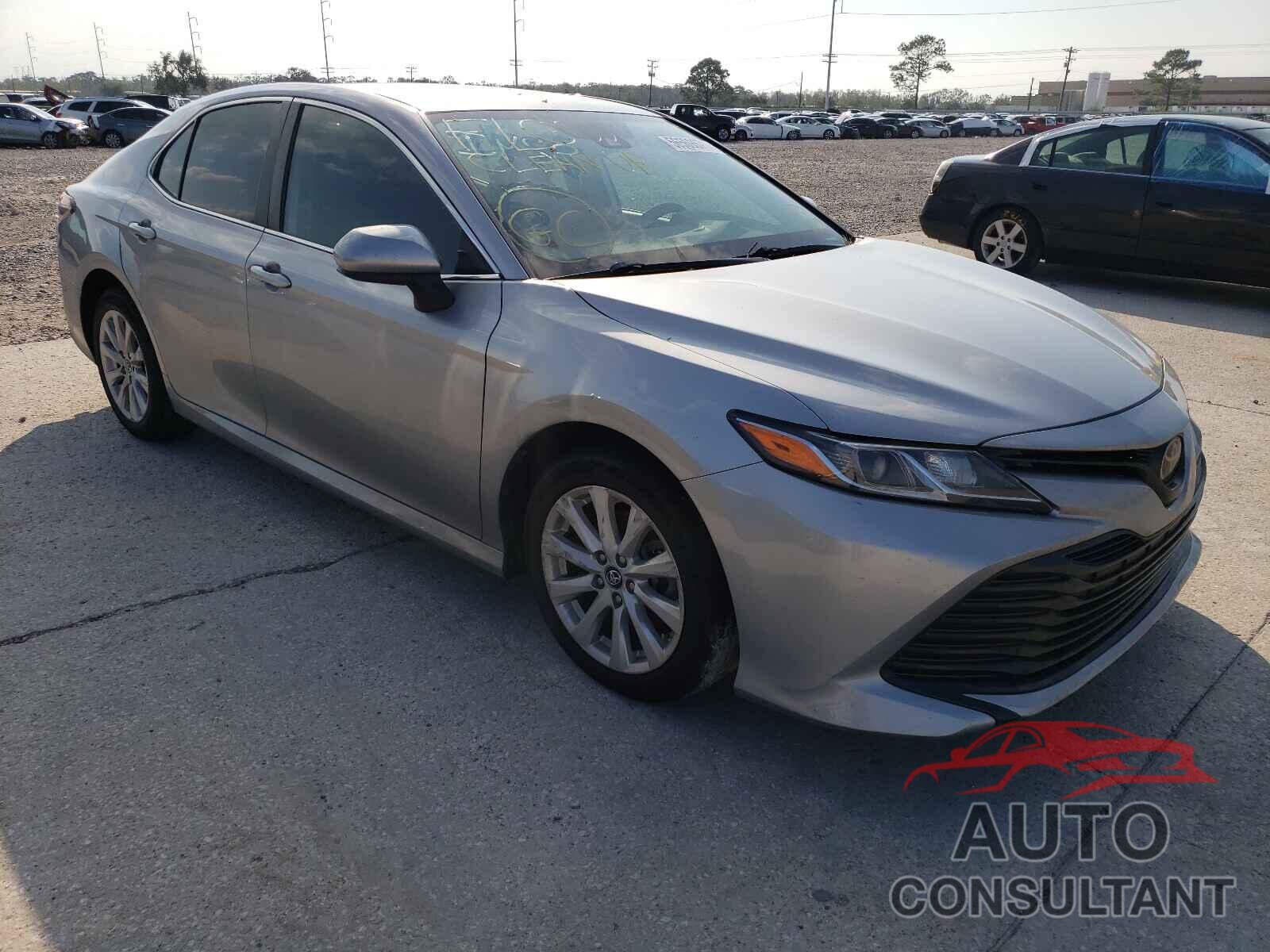 TOYOTA CAMRY 2019 - 4T1B11HK1KU270833