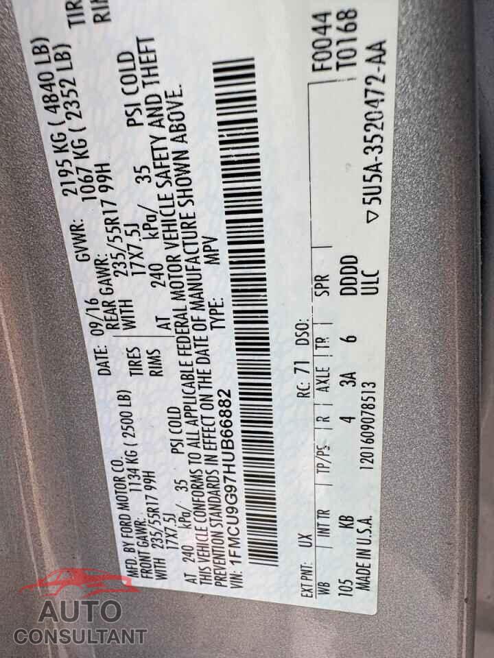 FORD ESCAPE 2017 - 1FMCU9G97HUB66882