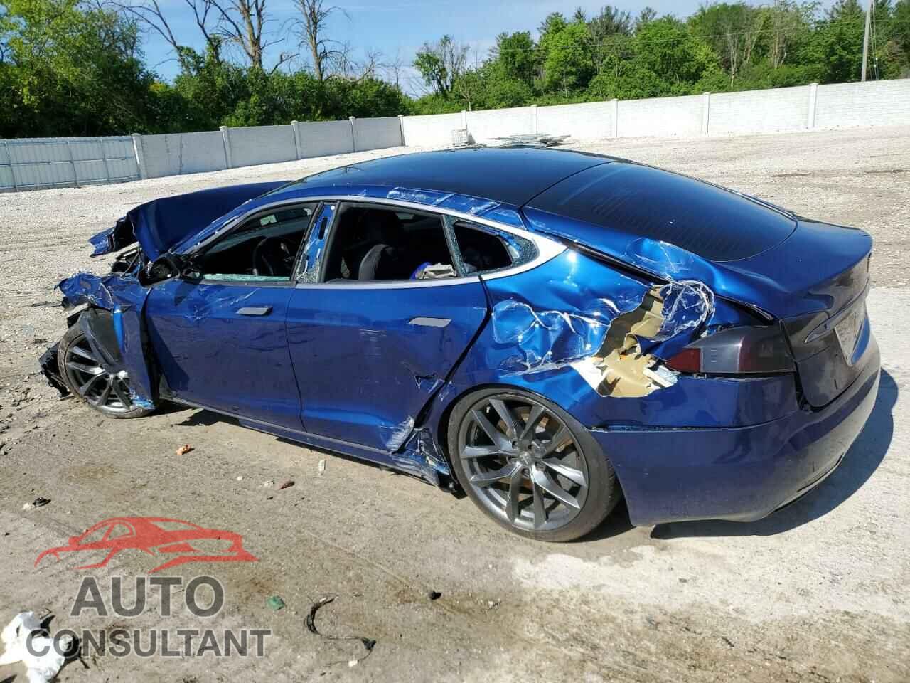 TESLA MODEL S 2020 - 5YJSA1E2XLF364115