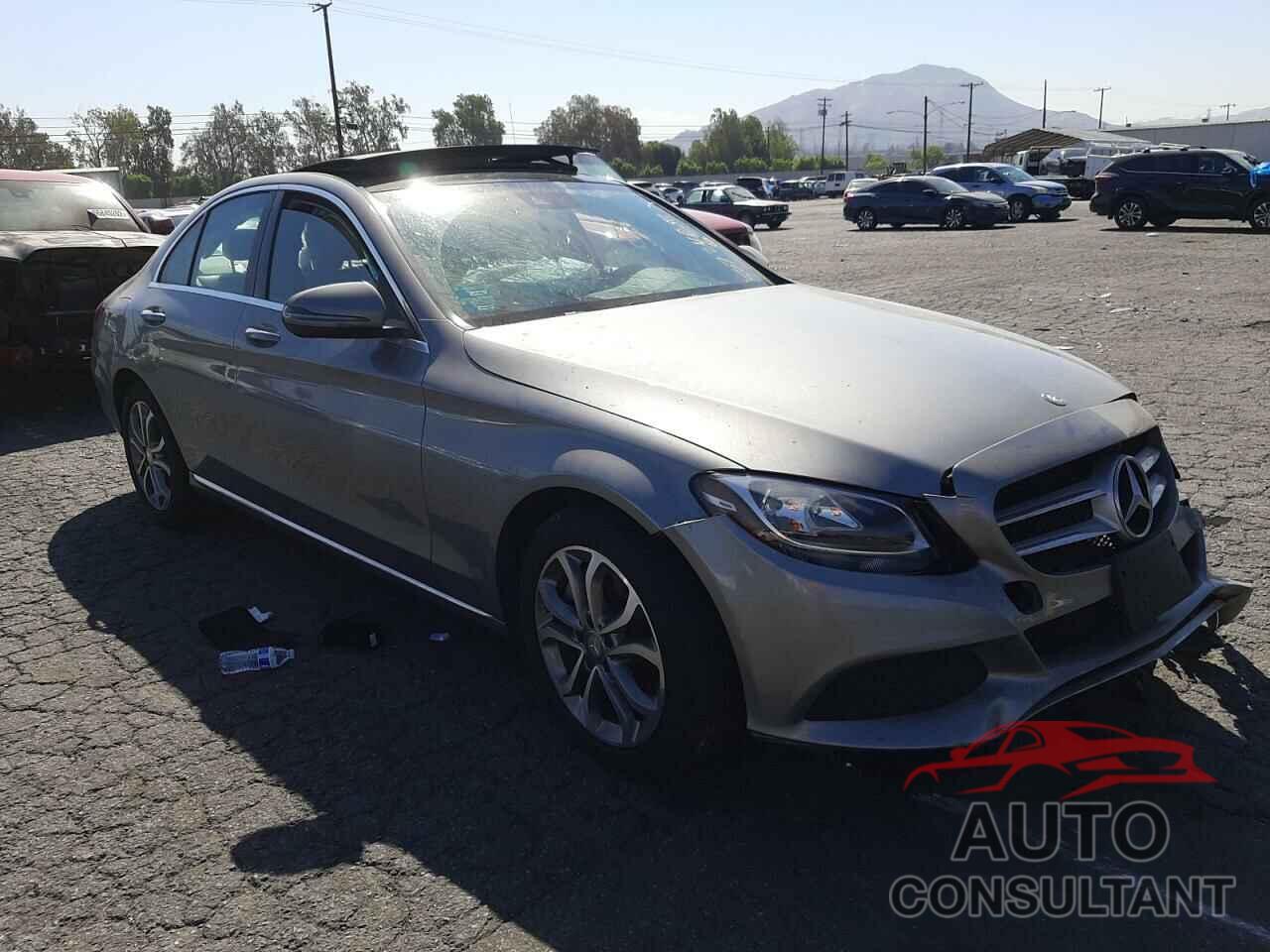 MERCEDES-BENZ C-CLASS 2016 - 55SWF4JB1GU149494