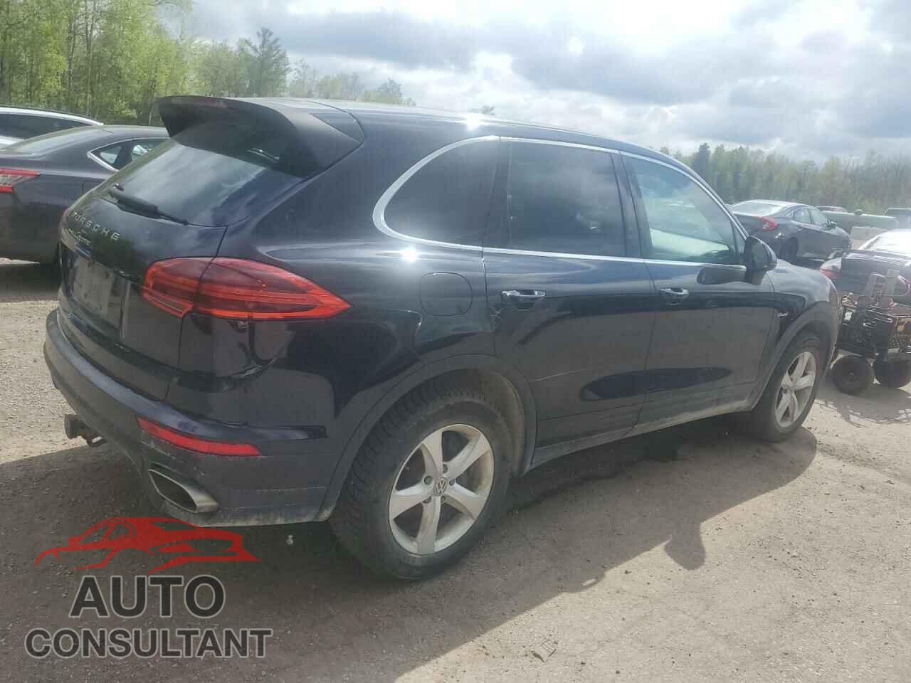PORSCHE CAYENNE 2015 - WP1AF2A21FLA39197