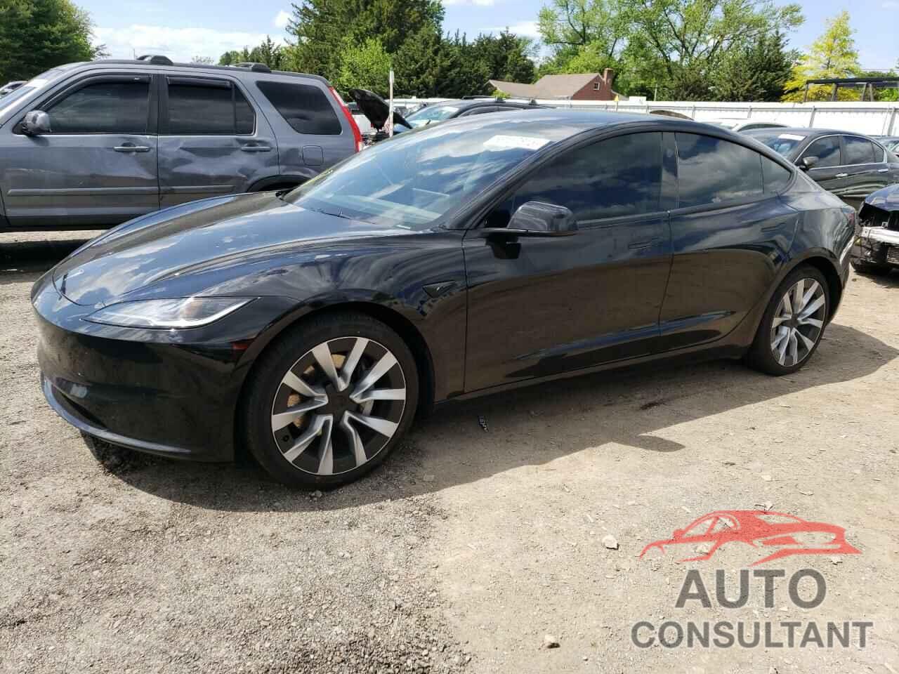 TESLA MODEL 3 2024 - 5YJ3E1EBXRF827596