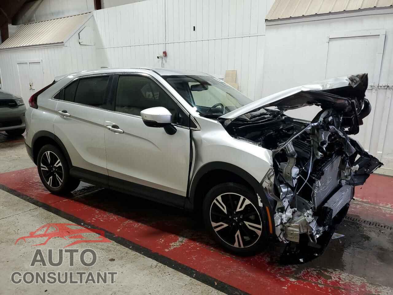 MITSUBISHI ECLIPSE 2024 - JA4ATWAA4RZ018493