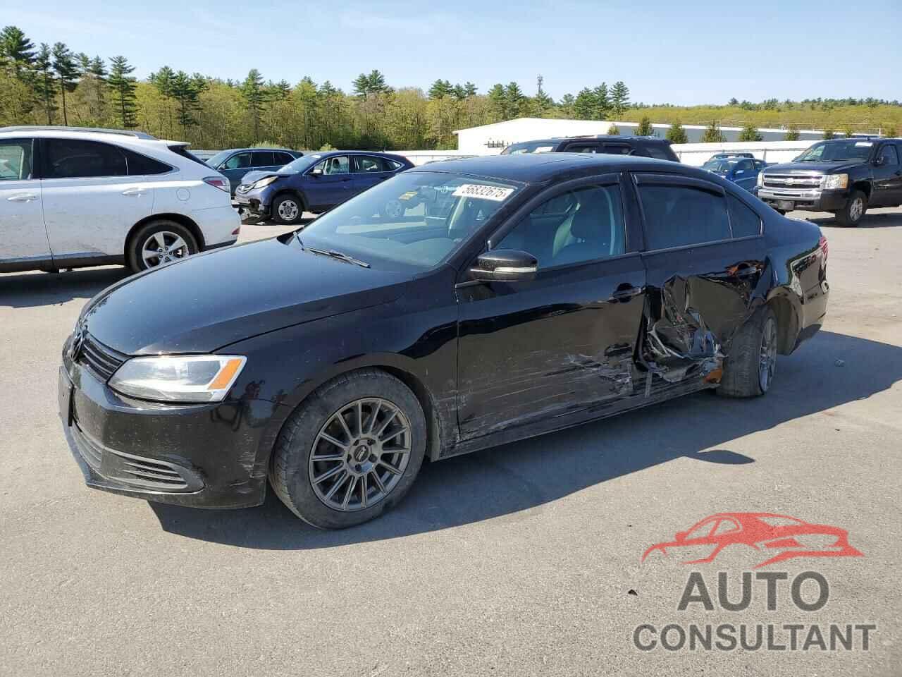 VOLKSWAGEN JETTA 2011 - 3VW3L7AJ4BM035352