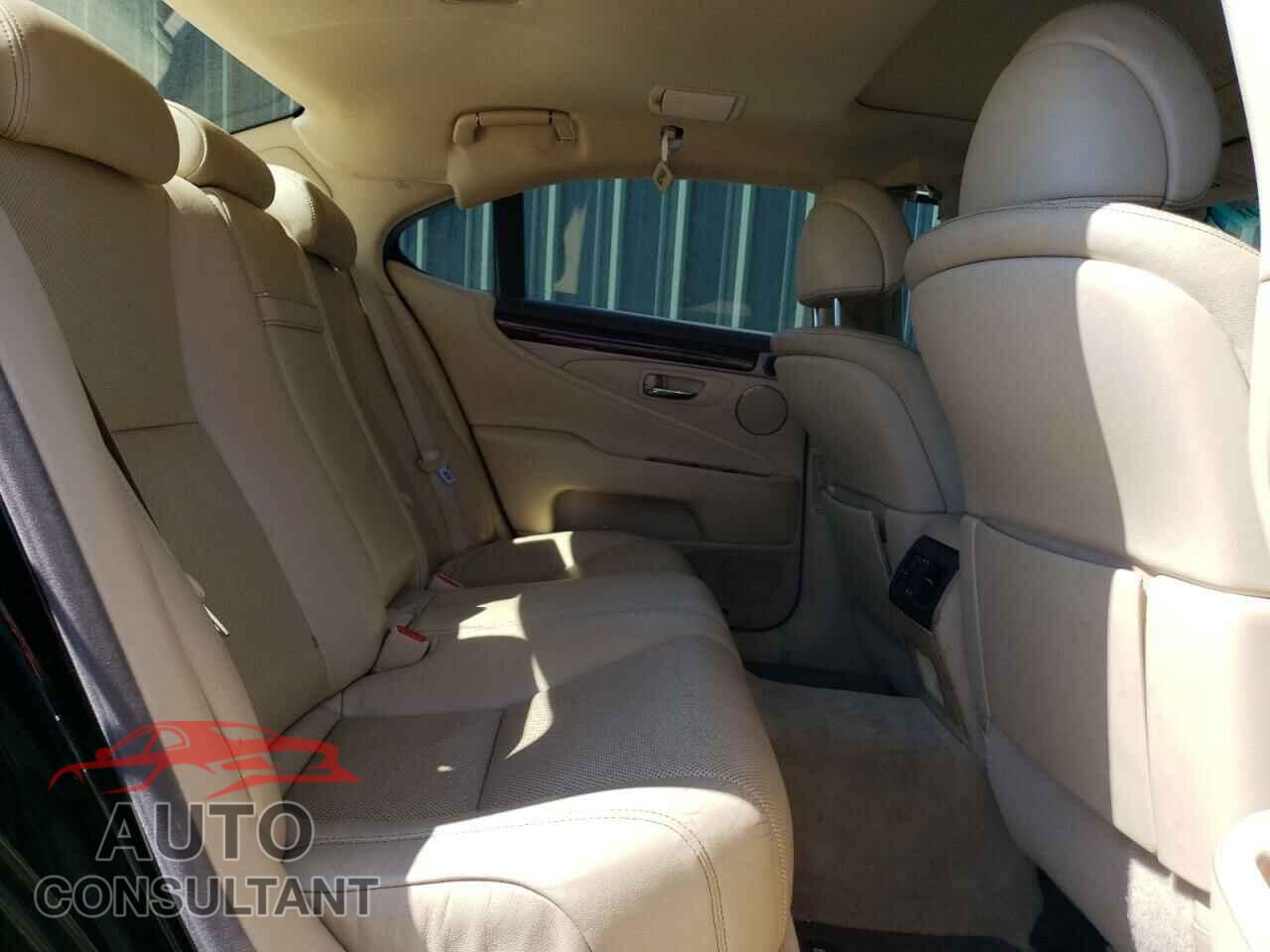 LEXUS LS460 2013 - JTHCL5EF1D5018173