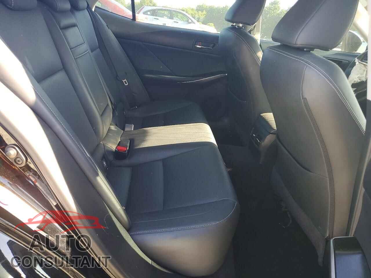 LEXUS IS 2014 - JTHCF1D2XE5007723