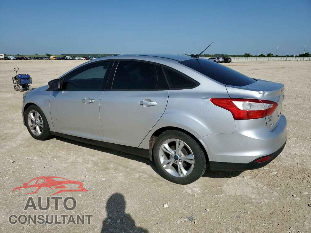 FORD FOCUS 2014 - 1FADP3F26EL348758