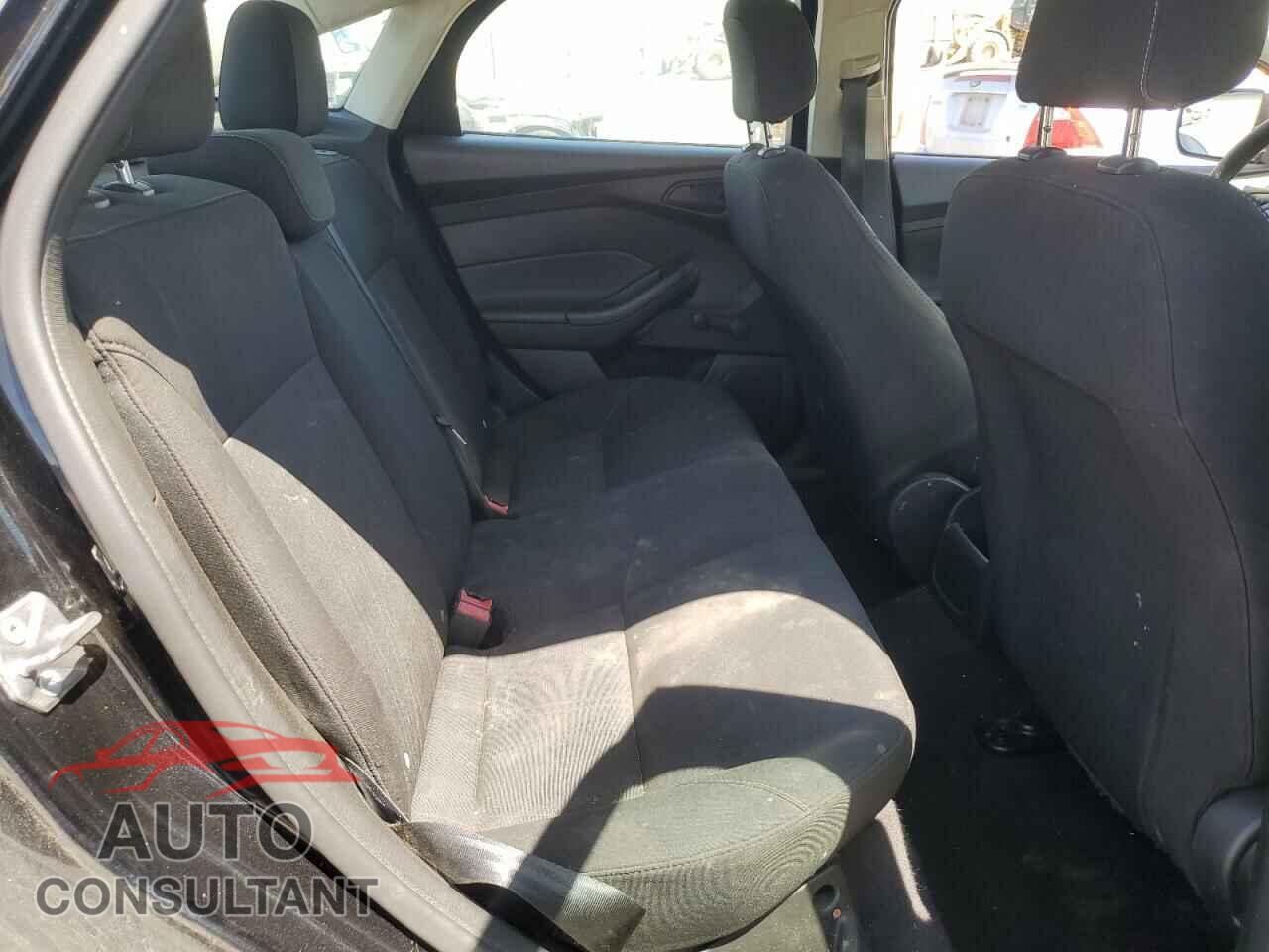 FORD FOCUS 2017 - 1FADP3E2XHL255313