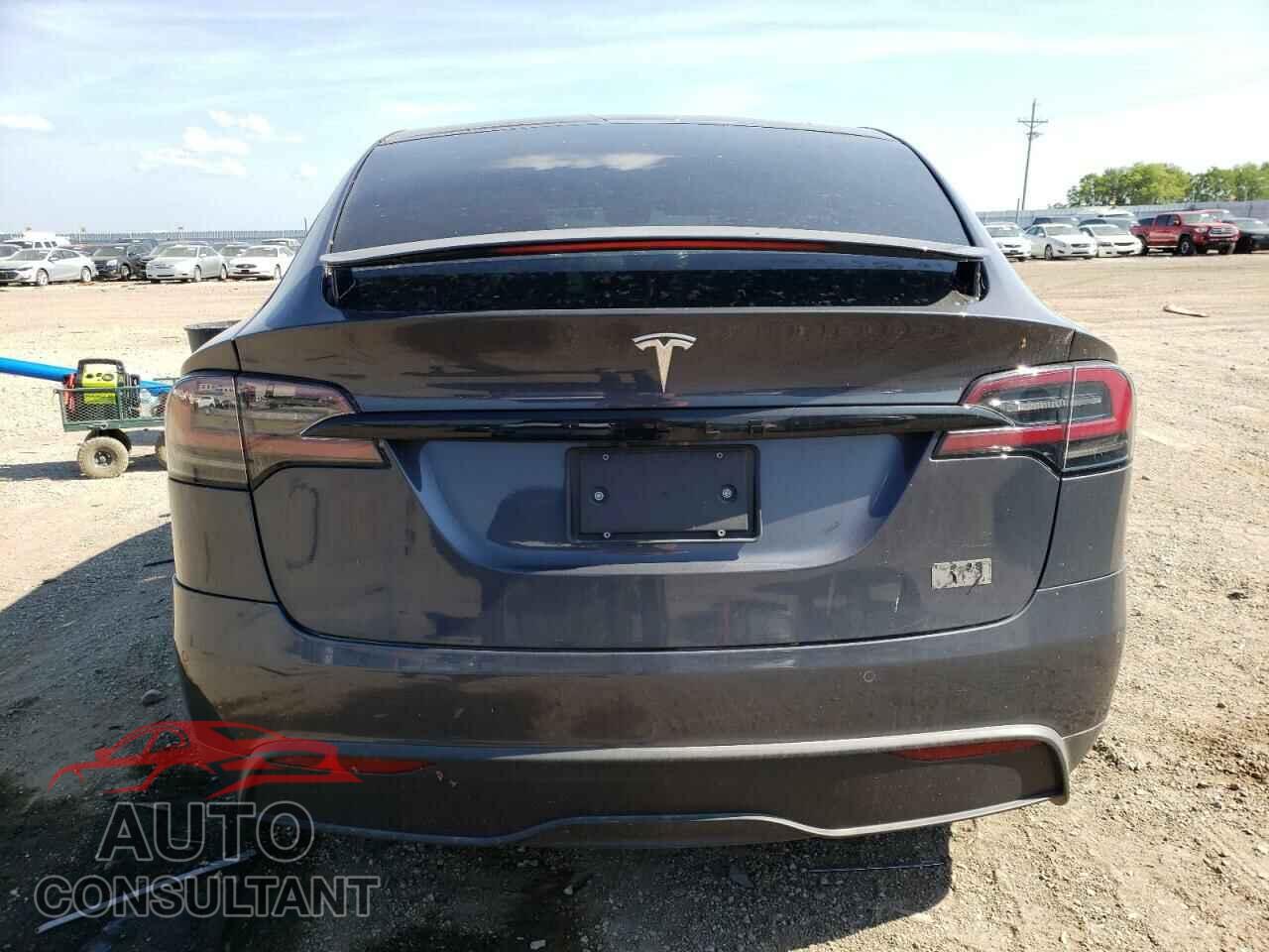 TESLA MODEL X 2022 - 7SAXCBE65NF355403
