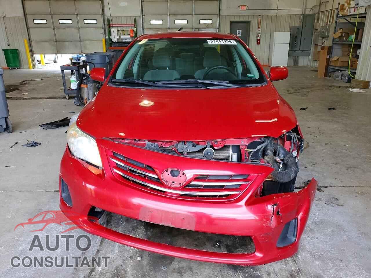 TOYOTA COROLLA 2013 - 2T1BU4EE9DC998024