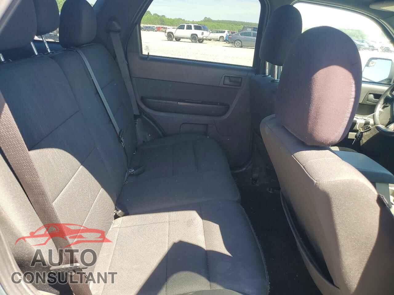 FORD ESCAPE 2012 - 1FMCU9D73CKB04211