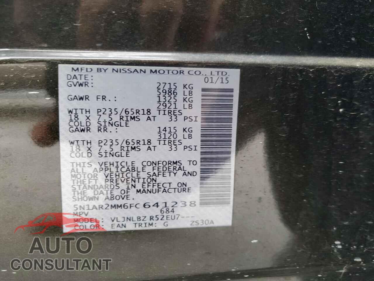 NISSAN PATHFINDER 2015 - 5N1AR2MM6FC641238