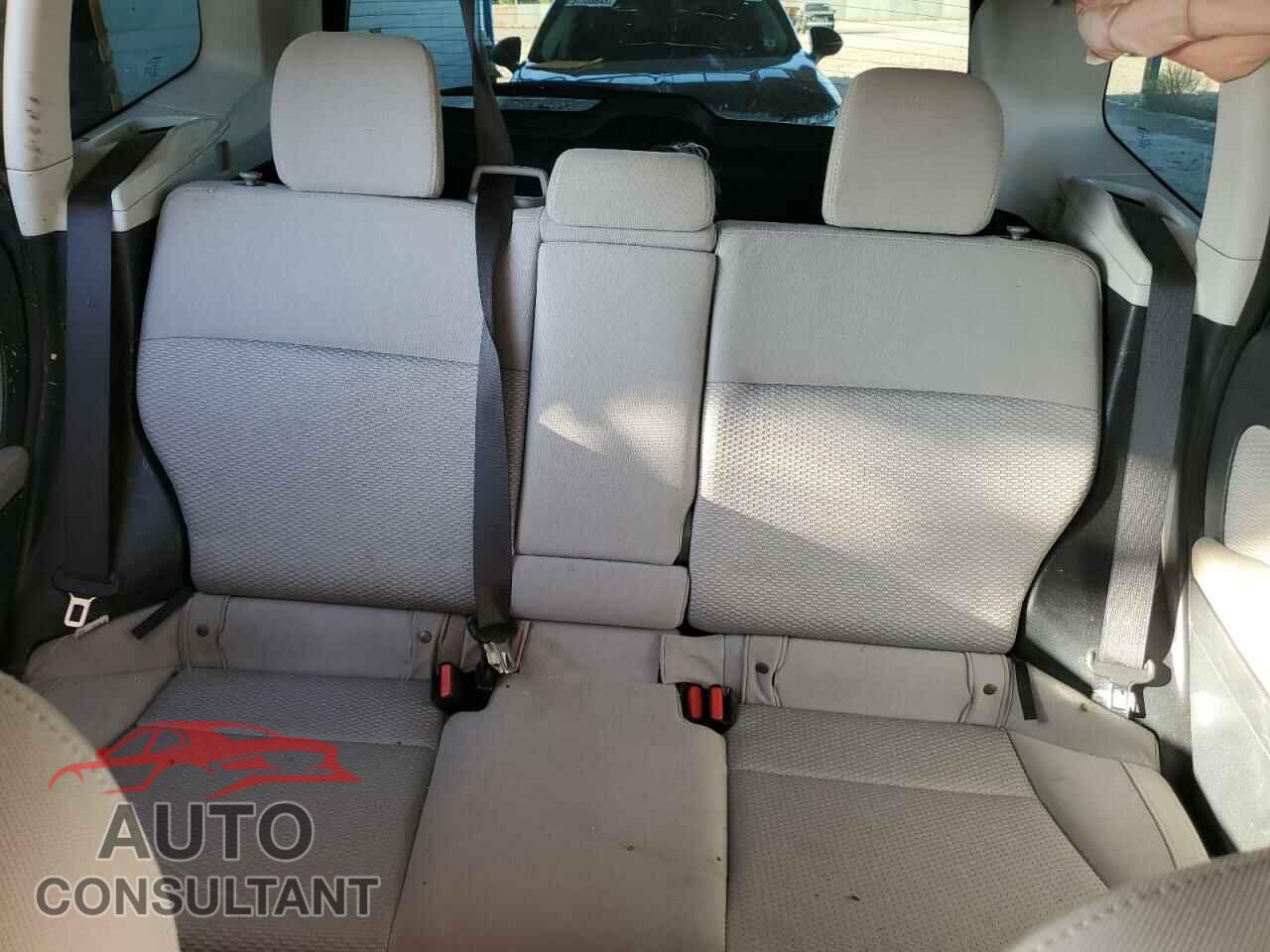 SUBARU FORESTER 2017 - JF2SJAGC4HH583554