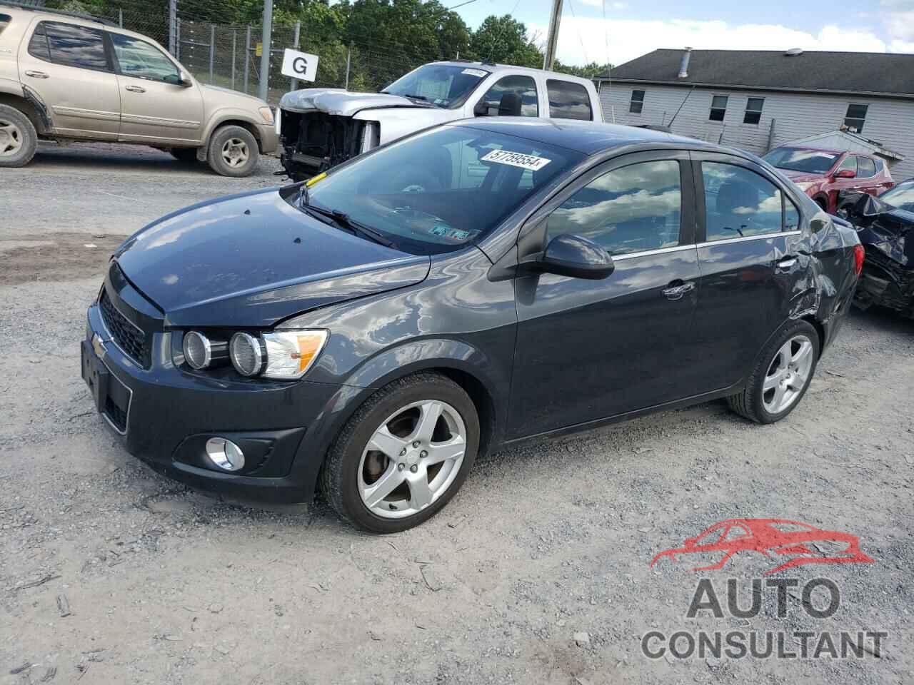 CHEVROLET SONIC 2016 - 1G1JE5SB0G4133984