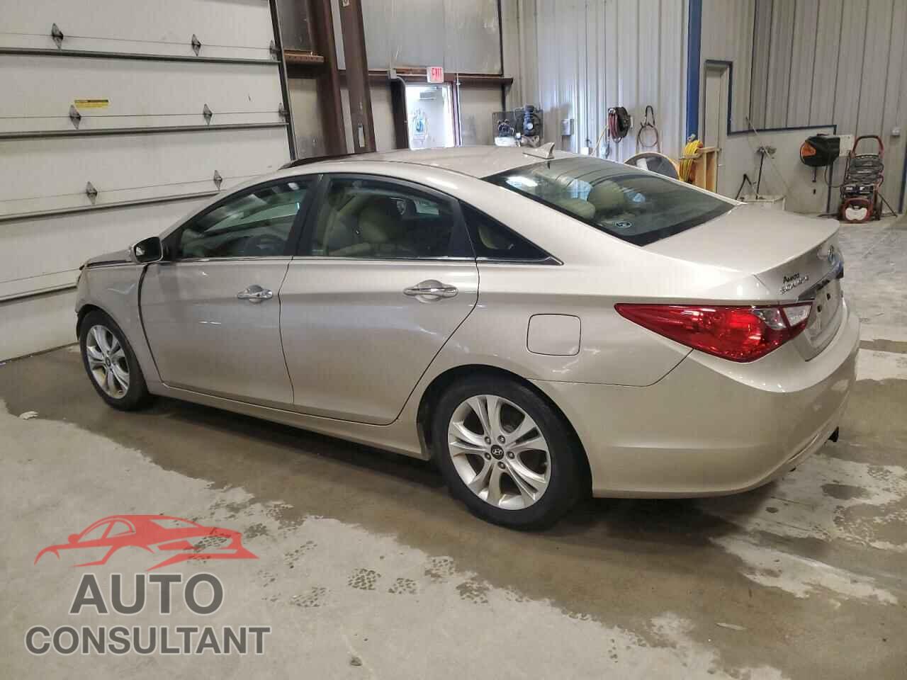 HYUNDAI SONATA 2011 - 5NPEC4AC7BH099323