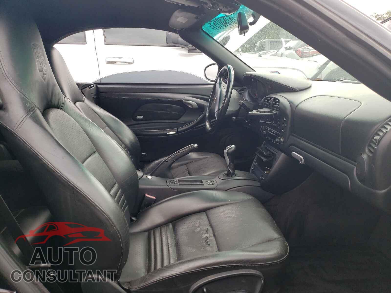 PORSCHE 911 2003 - WP0CA29903S652813