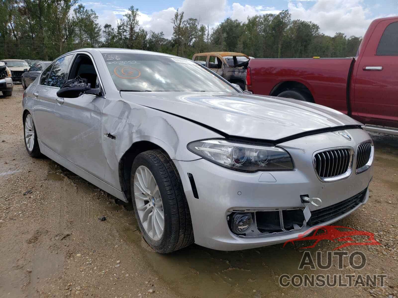 BMW 5 SERIES 2016 - WBA5A5C57GG349033