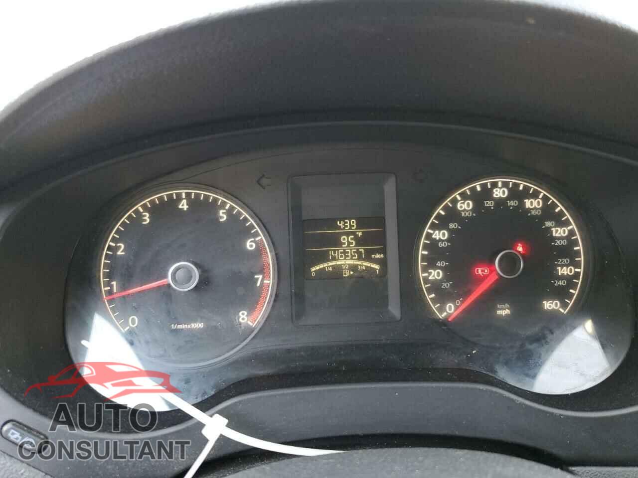 VOLKSWAGEN JETTA 2012 - 3VW1K7AJ9CM385975