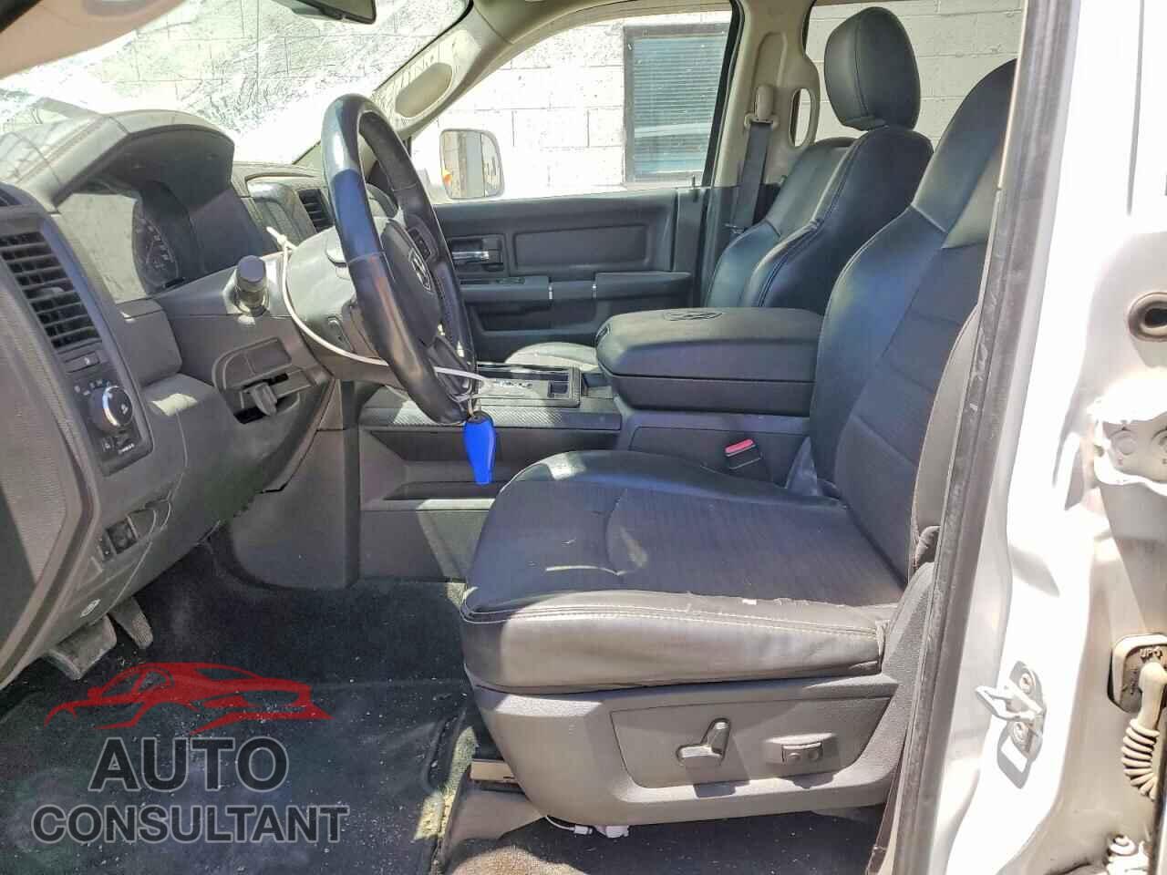 DODGE RAM 1500 2012 - 1C6RD7MT9CS288691