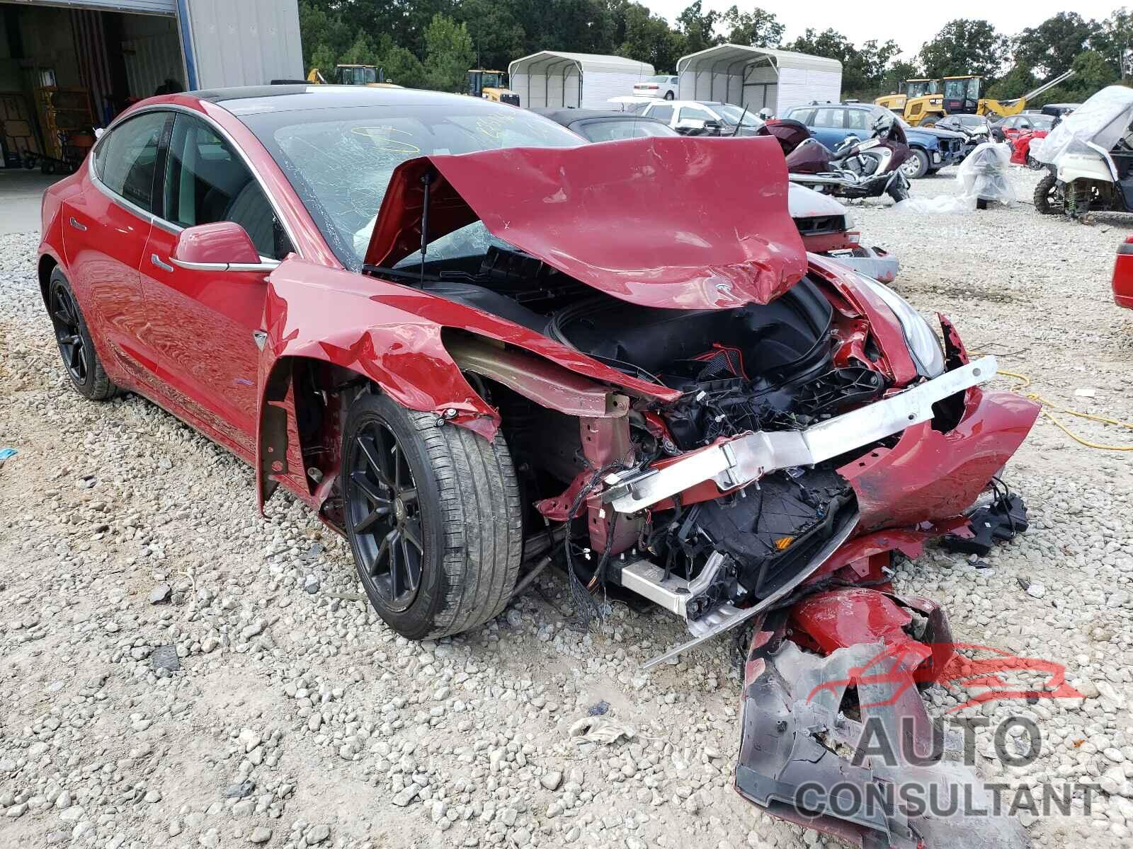 TESLA MODEL 3 2020 - 5YJ3E1ECXLF586395