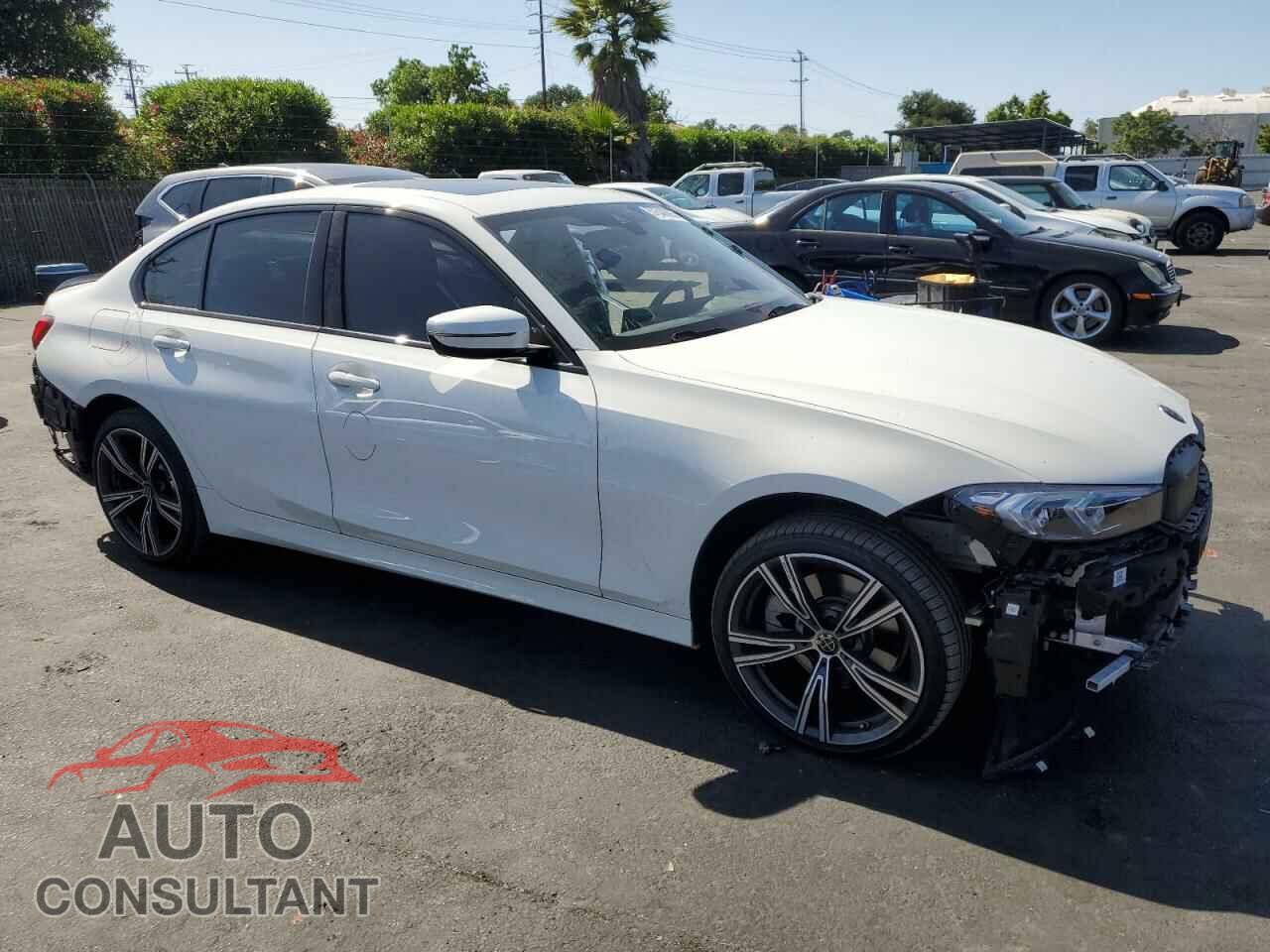 BMW 3 SERIES 2023 - 3MW69FF02P8D08357