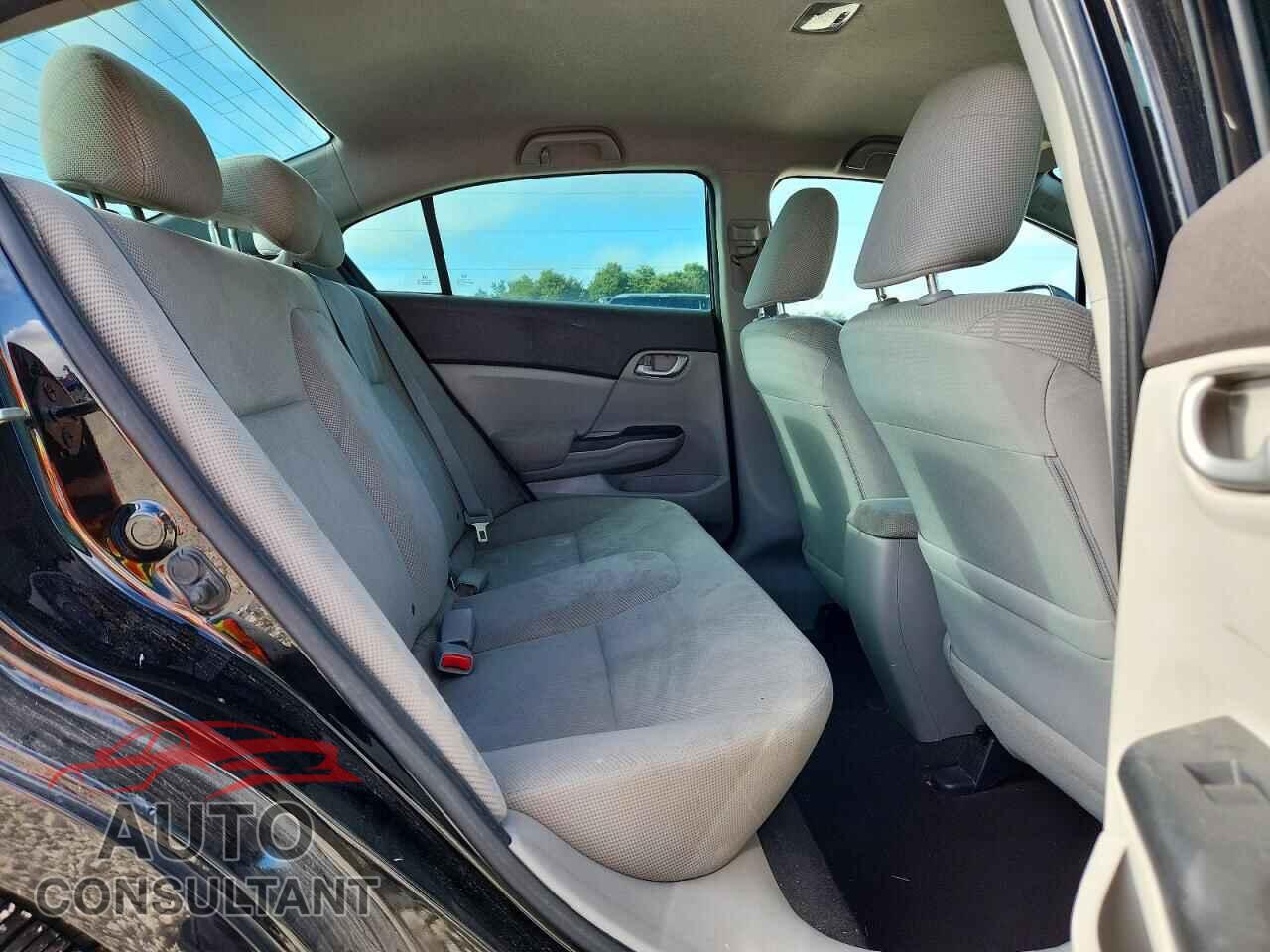 HONDA CIVIC 2012 - 2HGFB2F53CH312995
