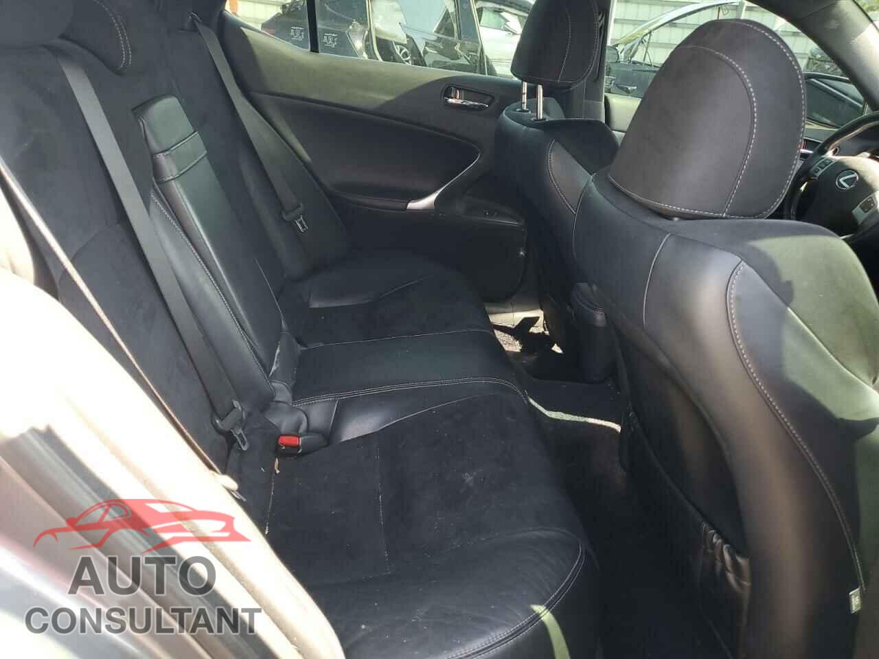 LEXUS IS 2012 - JTHBF5C26C5175912