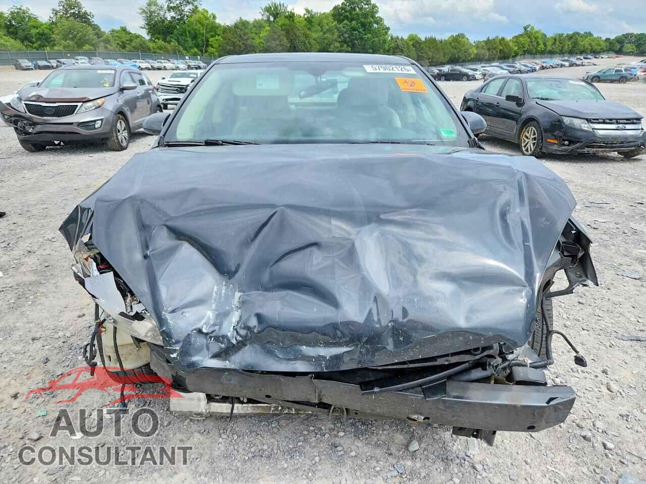 CHEVROLET IMPALA 2013 - 2G1WF5E35D1109517