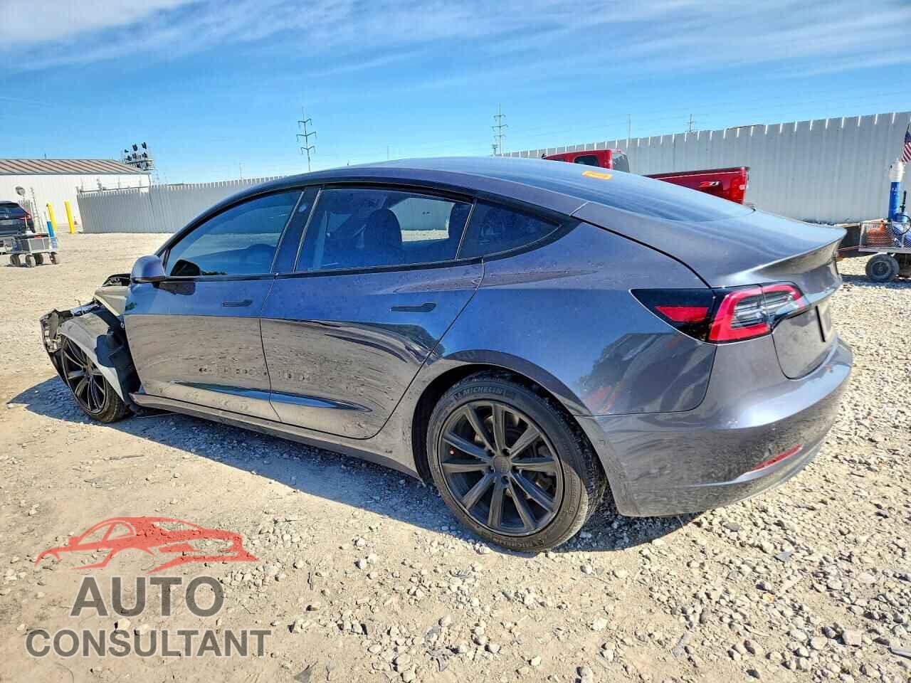 TESLA MODEL 3 2021 - 5YJ3E1EA2MF907331