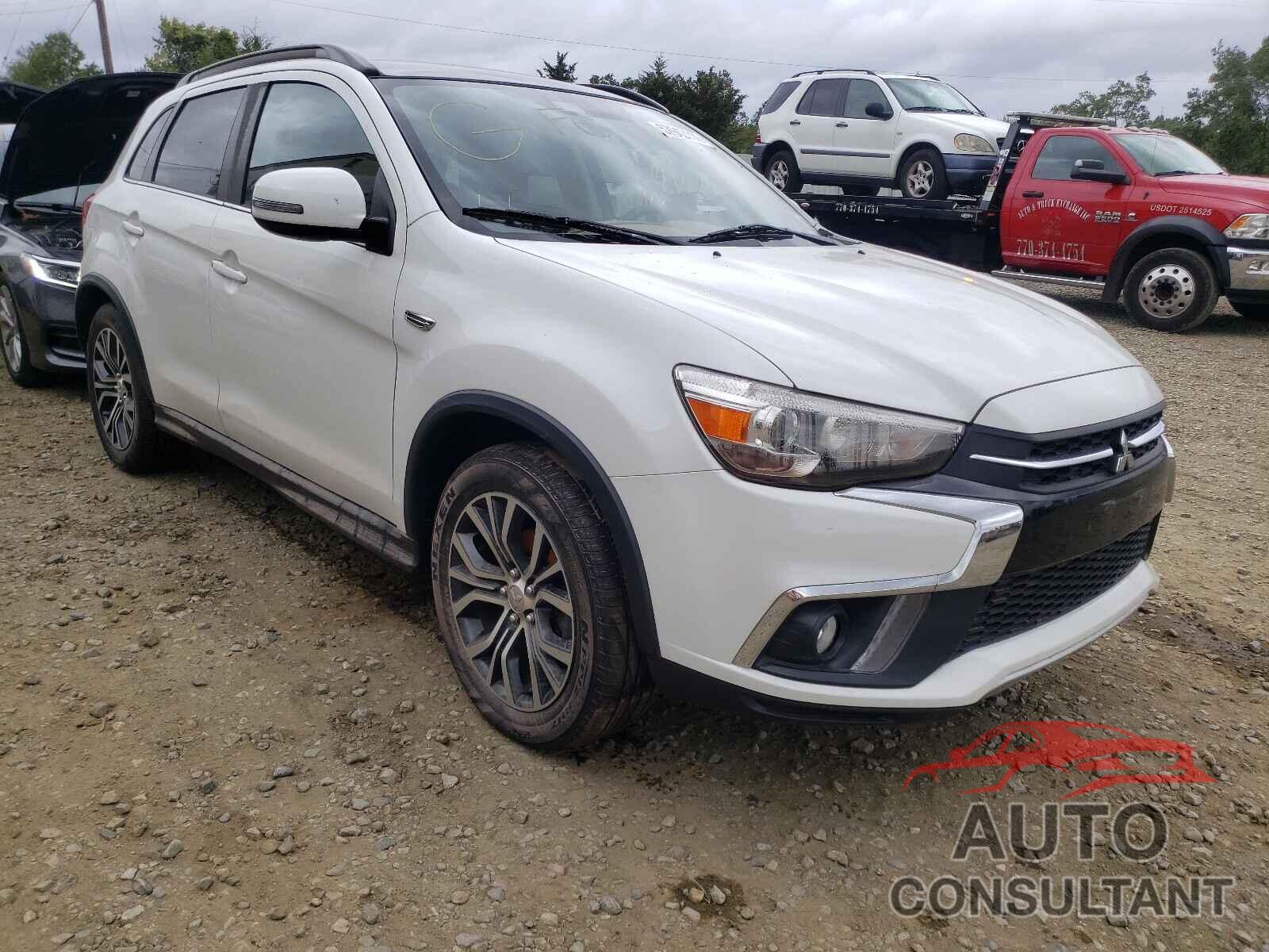 MITSUBISHI OUTLANDER 2018 - JA4AR4AW3JU011888