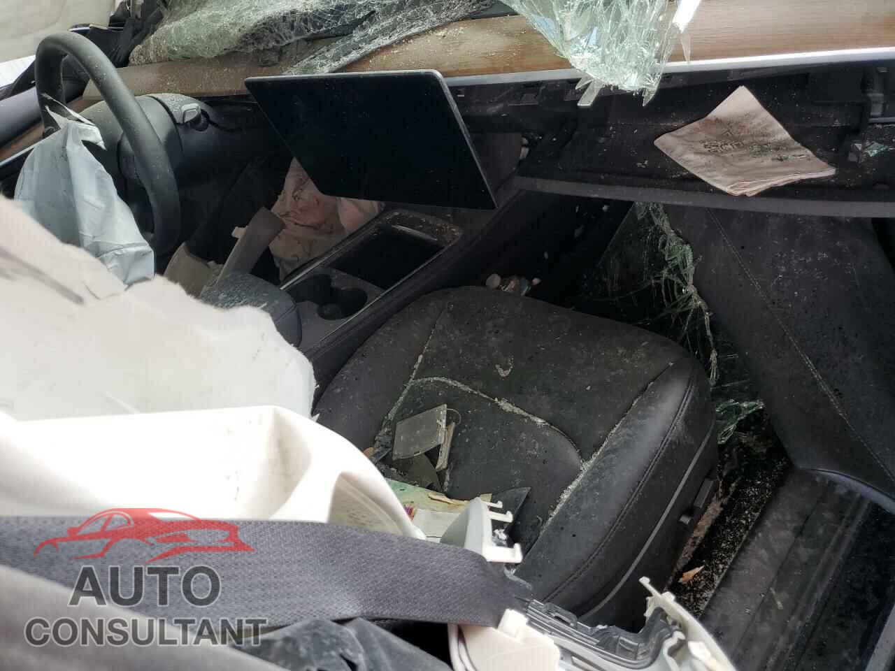 TESLA MODEL 3 2022 - 5YJ3E1EA0NF287774