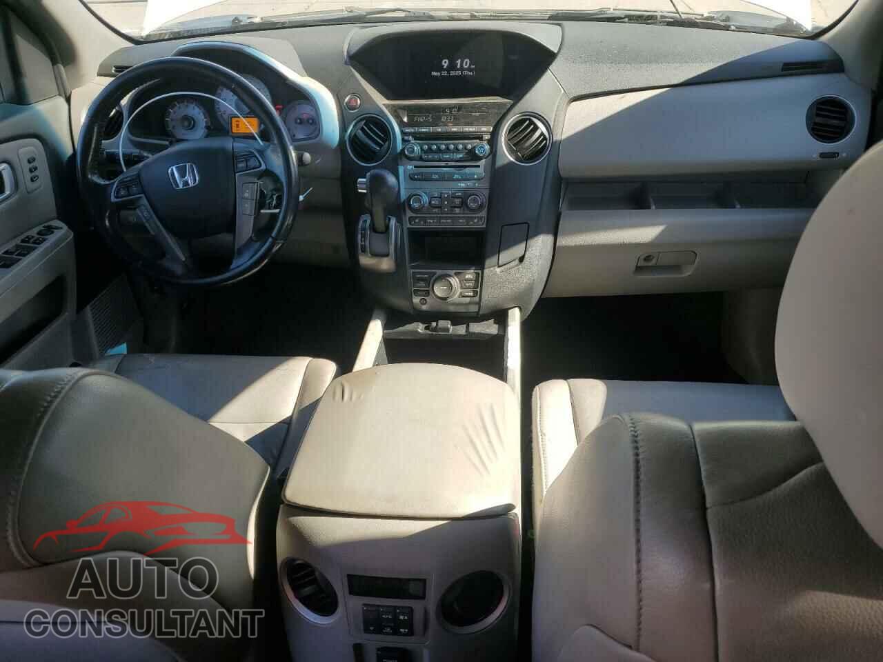 HONDA PILOT 2014 - 5FNYF3H92EB001729