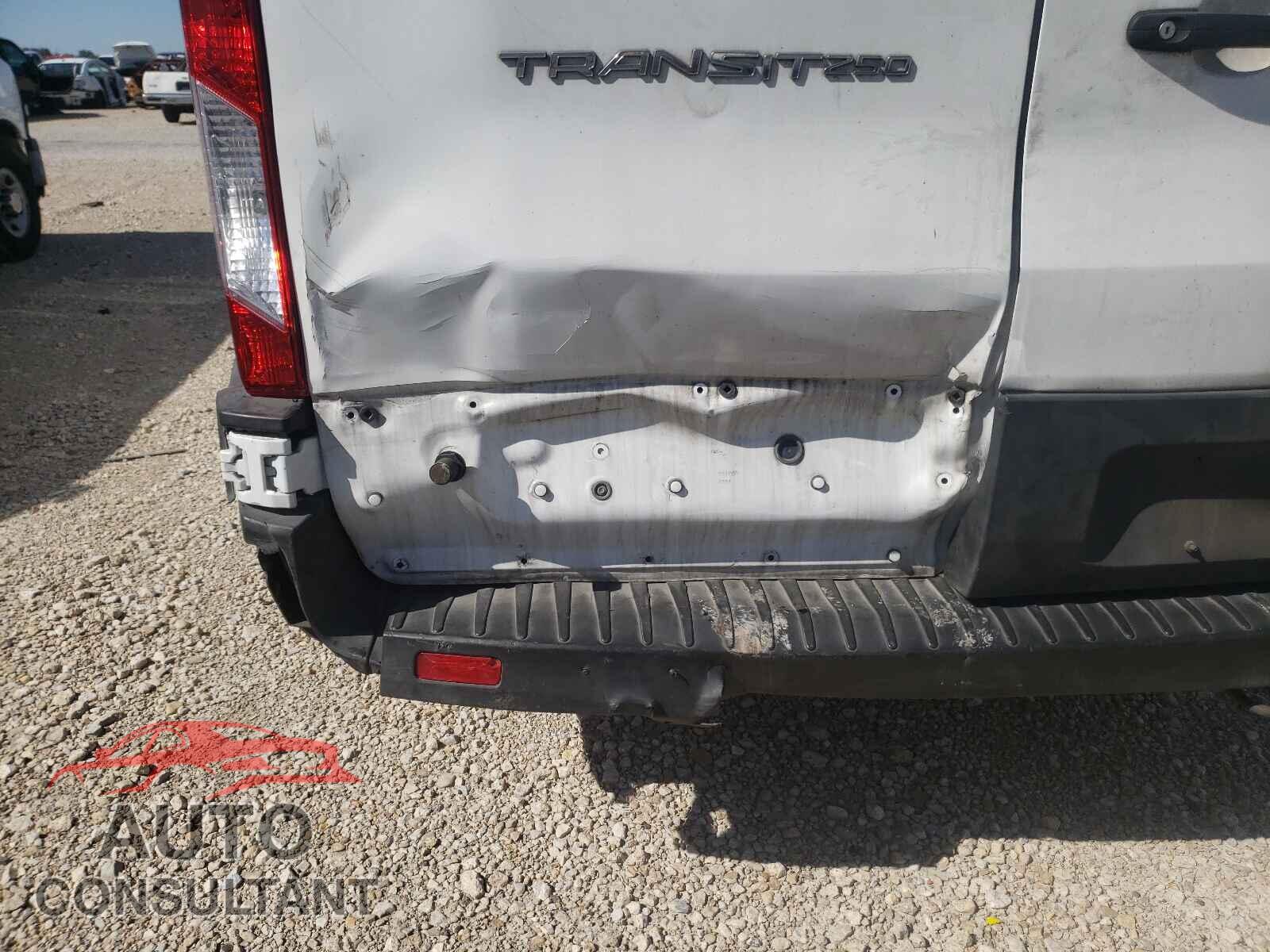 FORD TRANSIT CO 2019 - 1FTYR2CM1KKB07908