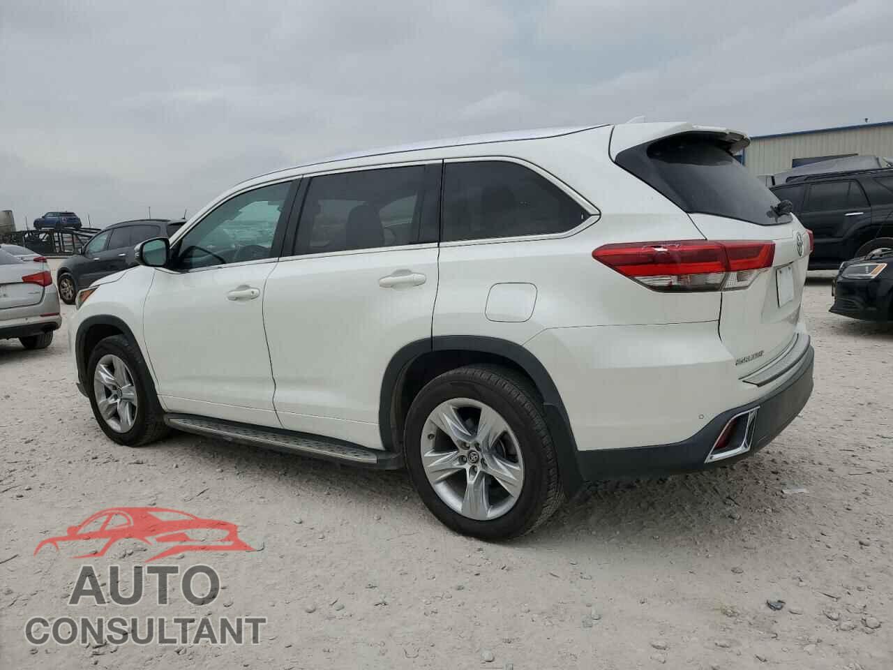 TOYOTA HIGHLANDER 2017 - 5TDYZRFH0HS215221