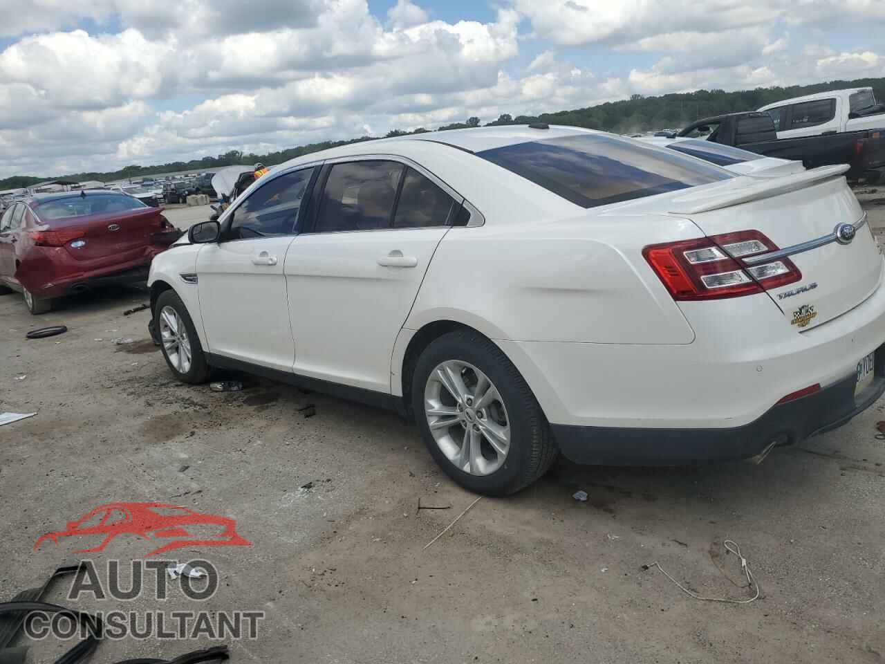 FORD TAURUS 2013 - 1FAHP2E85DG206202