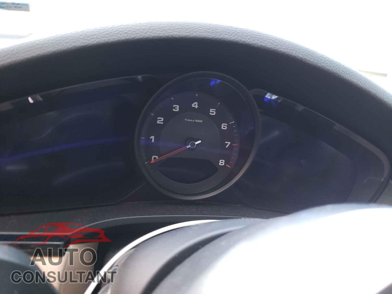 PORSCHE CAYENNE 2019 - WP1AA2AY3KDA11277