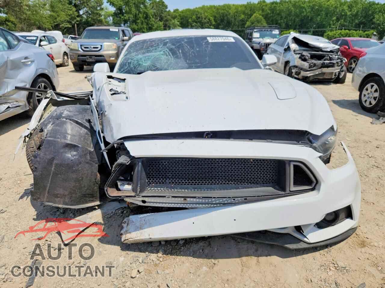 FORD MUSTANG 2015 - 1FA6P8CF3F5424455