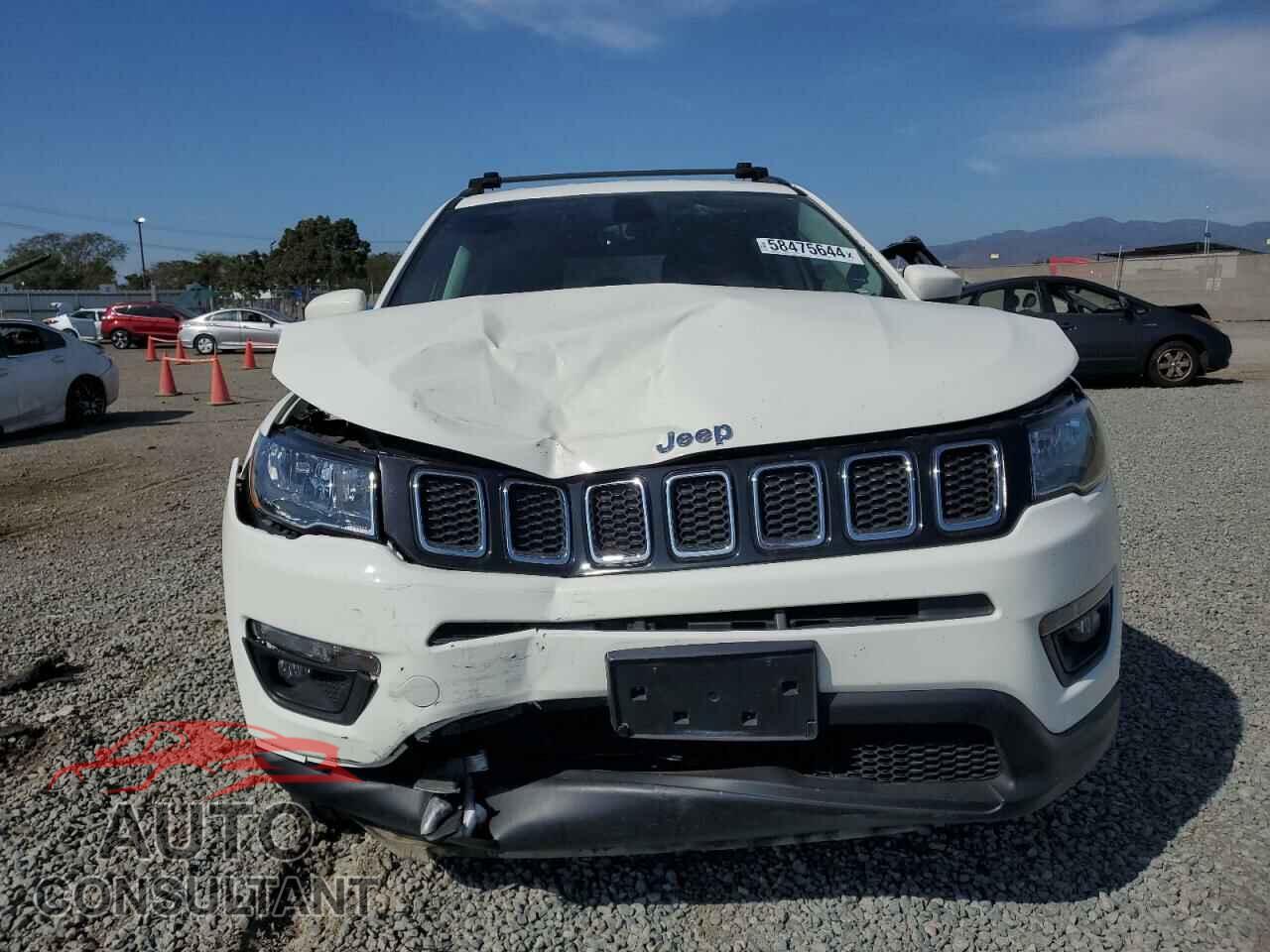 JEEP COMPASS 2018 - 3C4NJCBB3JT257015