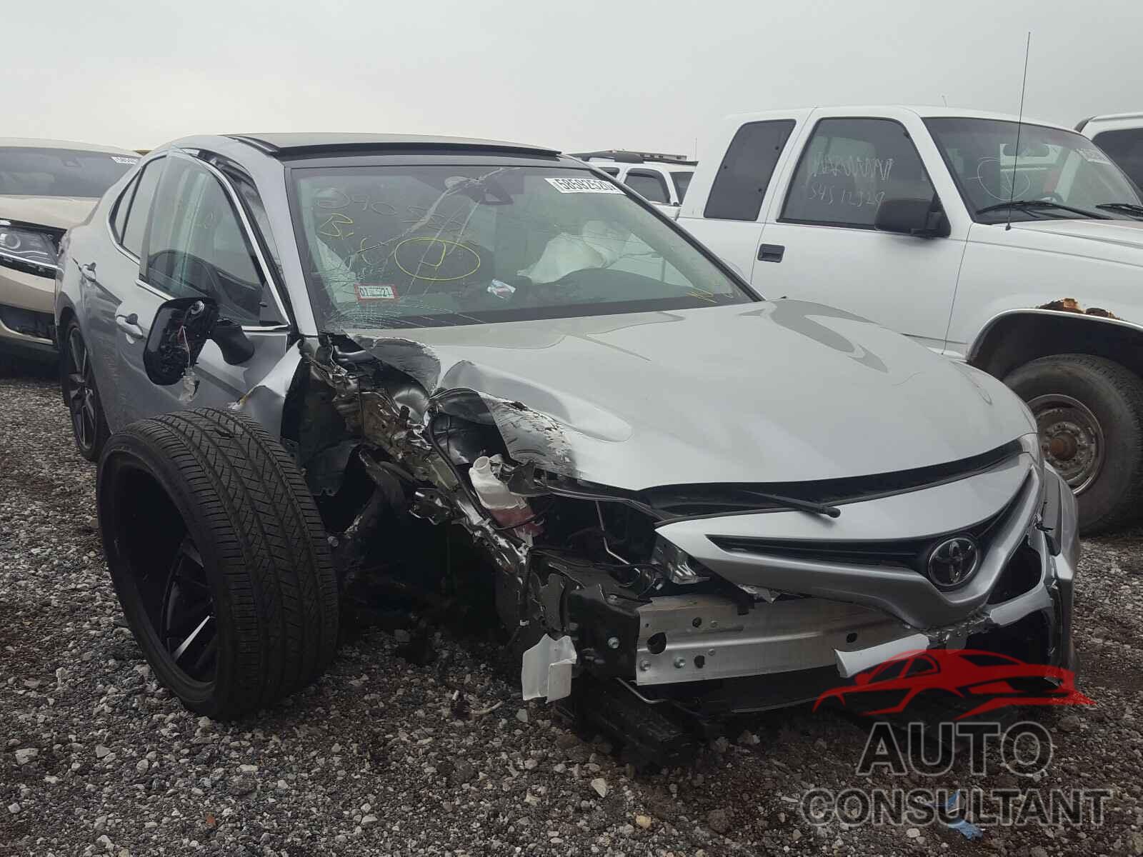 TOYOTA CAMRY 2019 - 4T1B61HK5KU830838