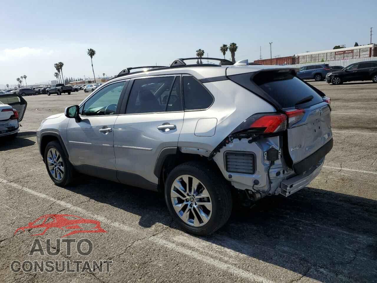 TOYOTA RAV4 2021 - 2T3C1RFV4MC148429