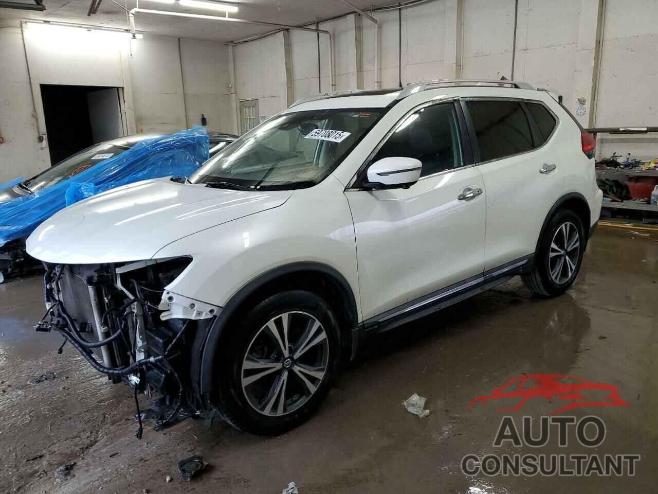 NISSAN ROGUE 2017 - 5N1AT2MT1HC877520