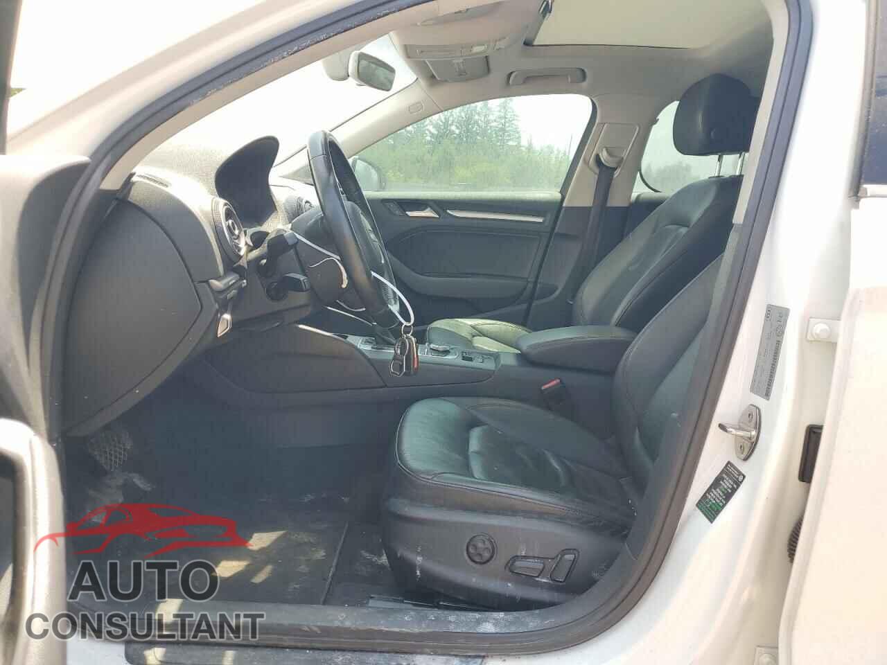 AUDI A3 2016 - WAUA7GFF8G1070657