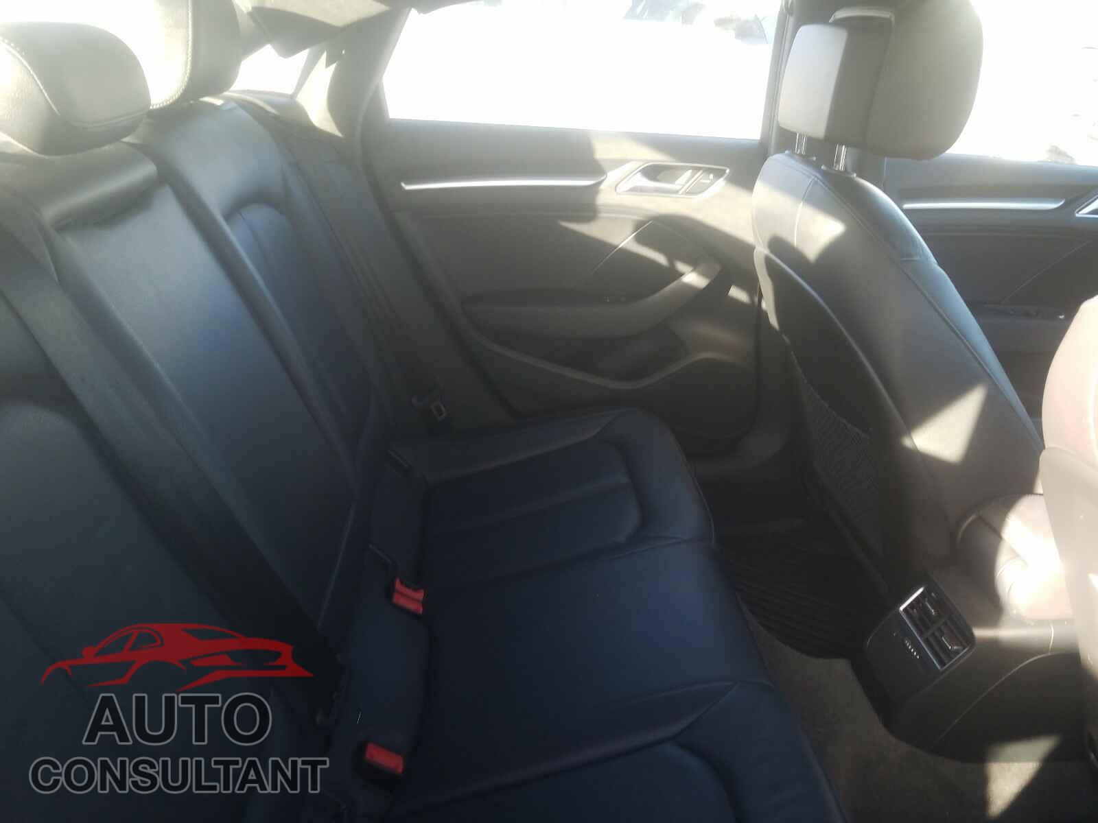 AUDI A3 2015 - WAUCCGFF4F1143638