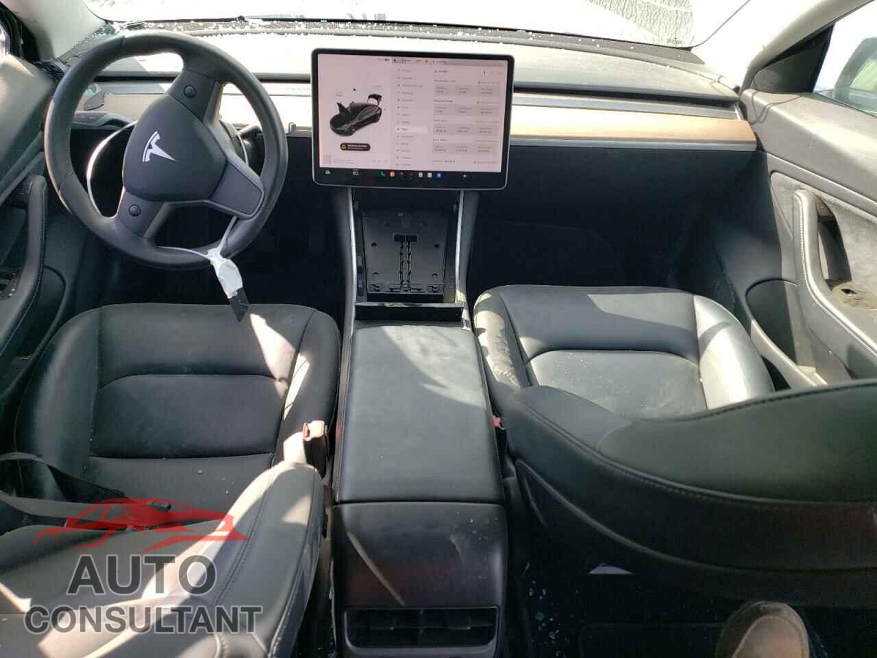 TESLA MODEL 3 2019 - 5YJ3E1EAXKF190092