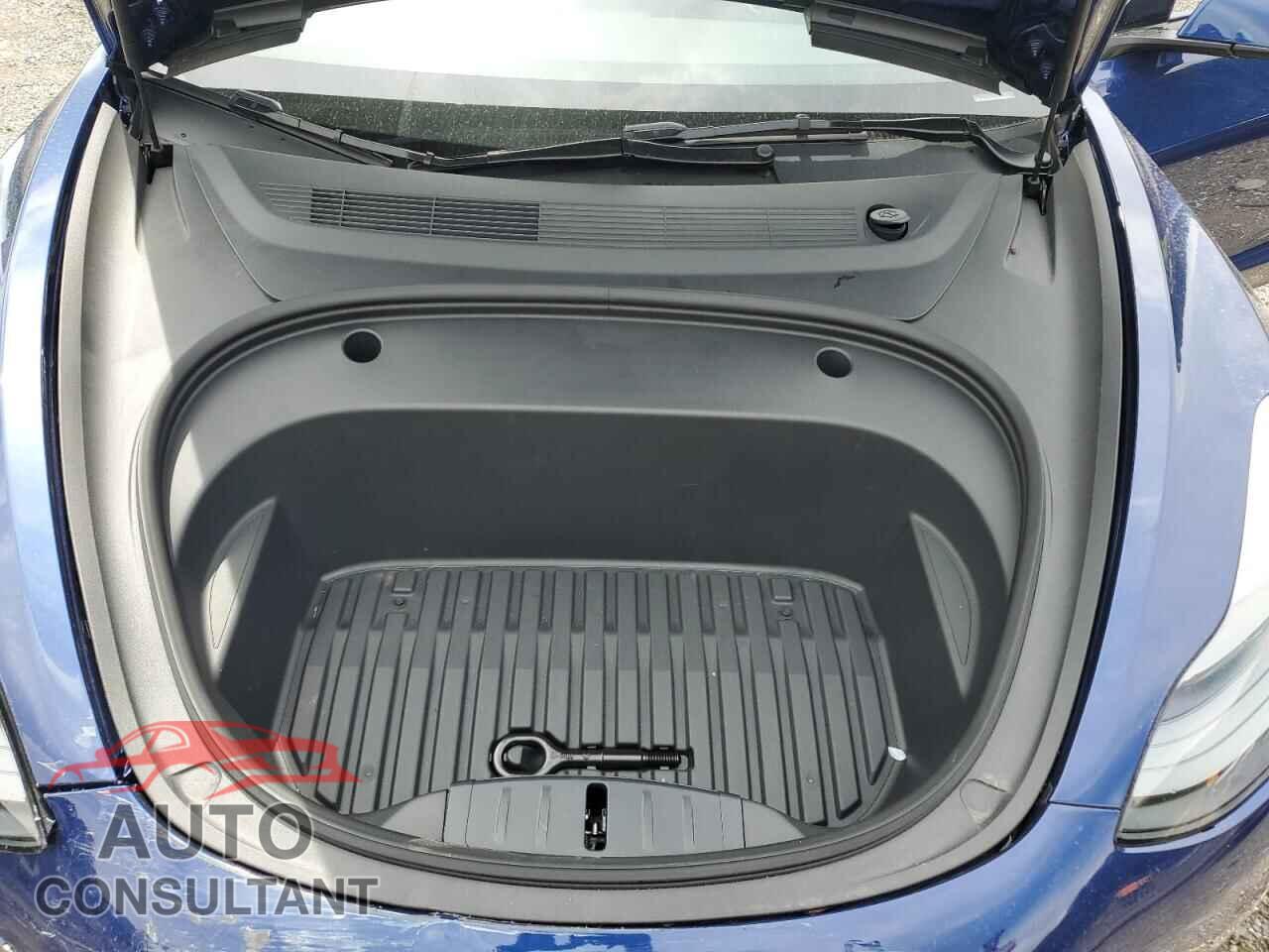 TESLA MODEL 3 2023 - 5YJ3E1EA5PF671651