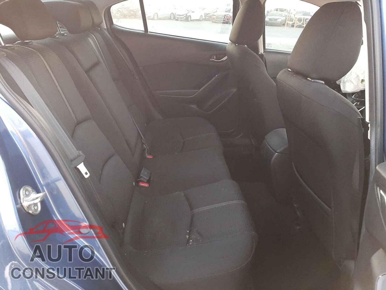 MAZDA 3 2017 - 3MZBN1U76HM126117