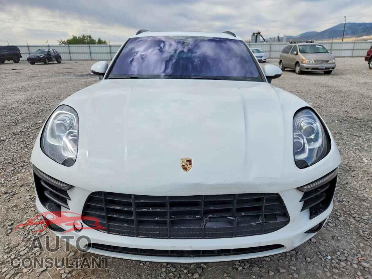 PORSCHE MACAN 2015 - WP1AB2A56FLB43013