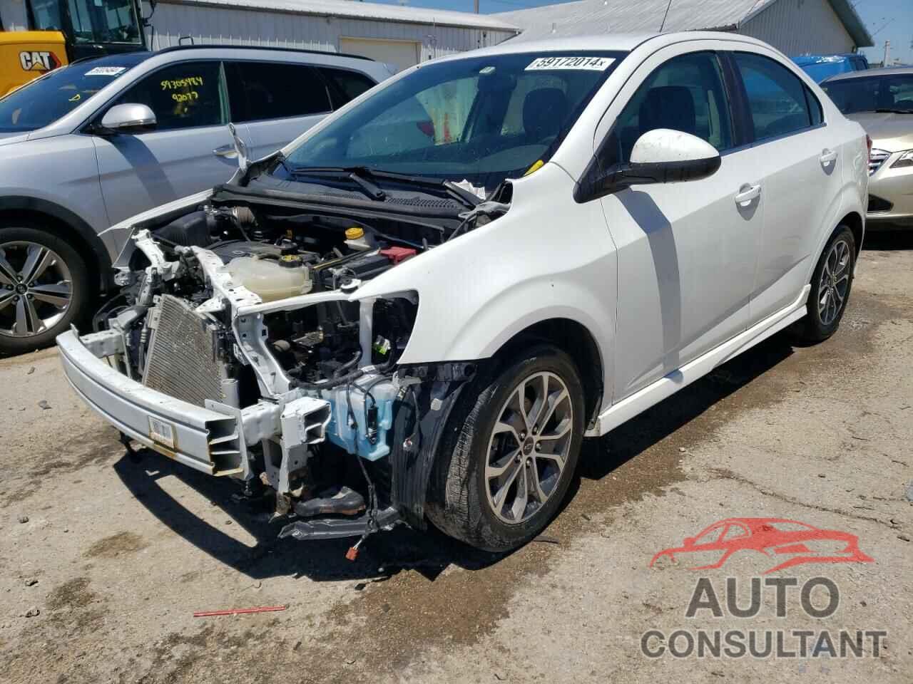 CHEVROLET SONIC 2018 - 1G1JD5SH3J4100332