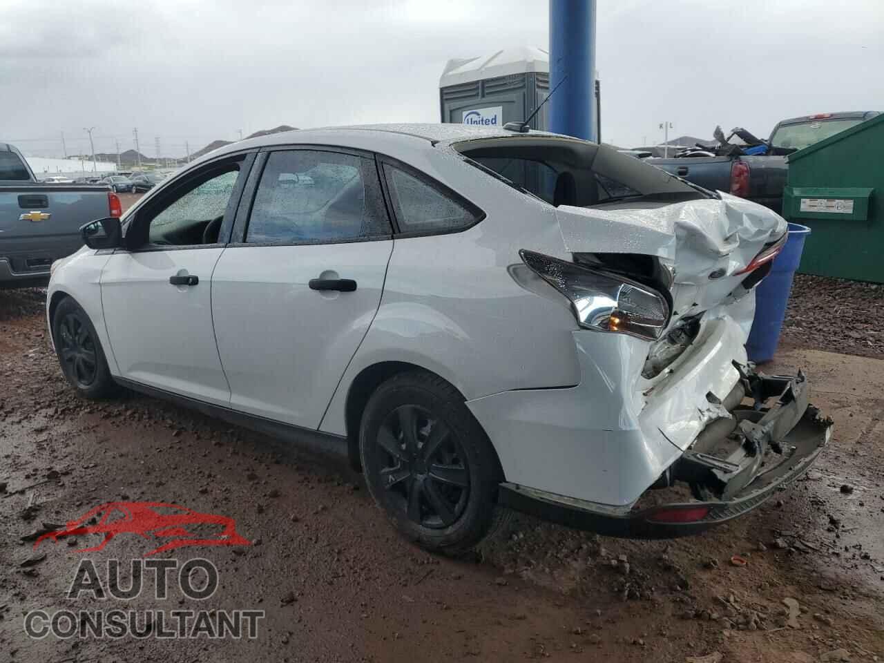 FORD FOCUS 2018 - 1FADP3E26JL293353